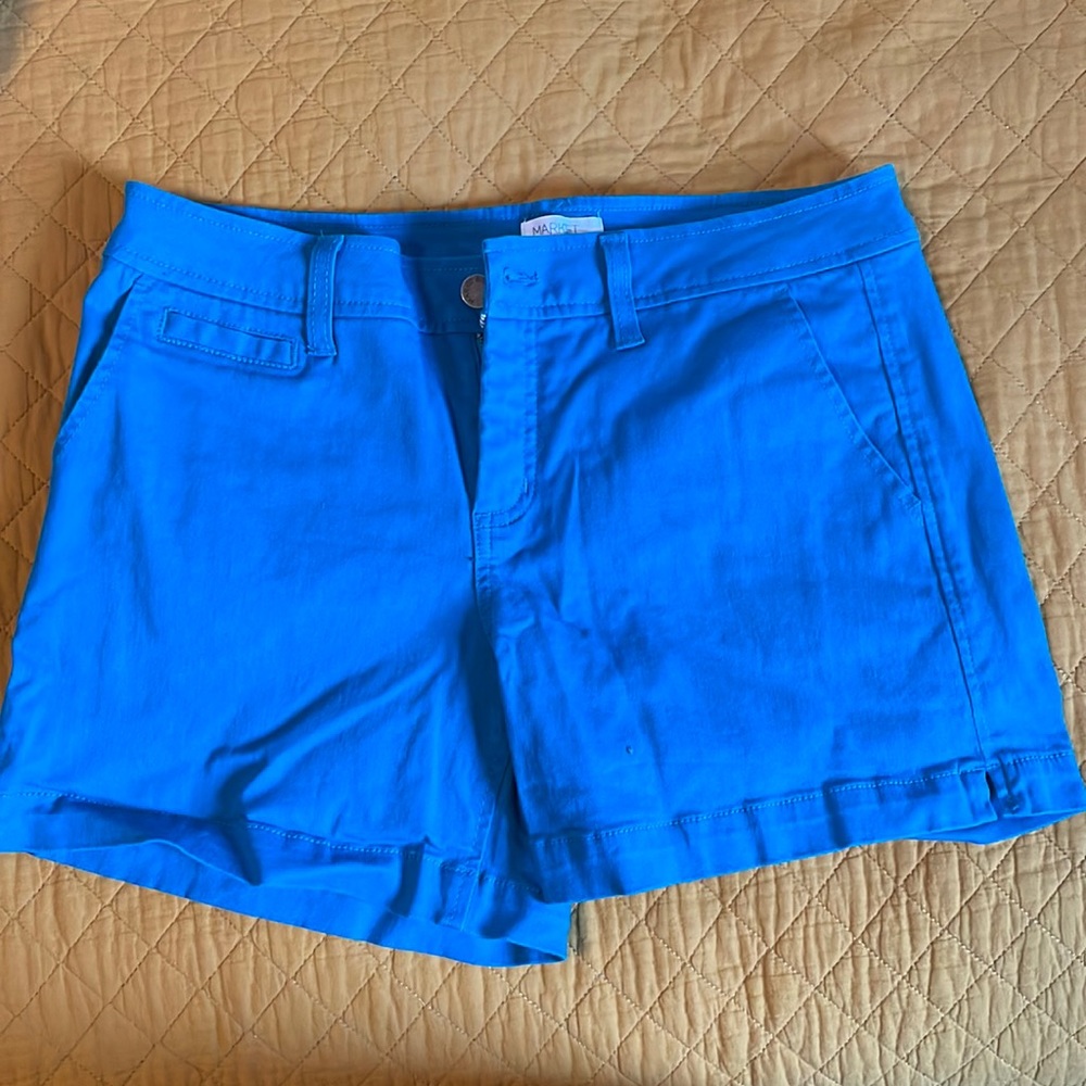 Market Spruce bright teal shorts